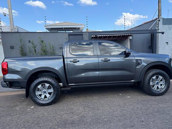 FORD RANGER 3.0 V6 TURBO DIESEL CD XLS 4X4 AUTOMÁTICO